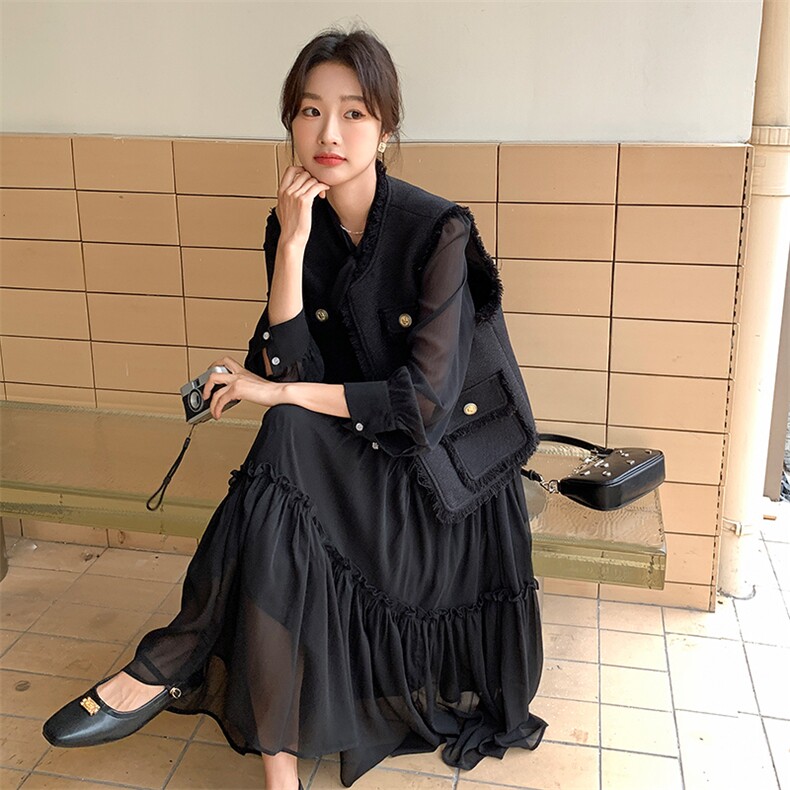 法式小香风流苏马甲连衣裙两件套女春秋新款轻熟风白色气质长裙子,女装套装/套裙,纯色衣恋