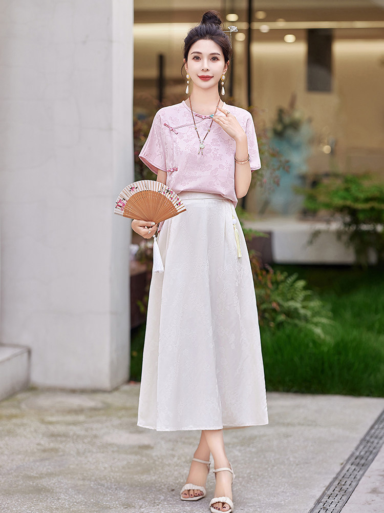 现货~2024年夏季新款盘扣新中式马面裙套装圆领减龄两件套裙,女装套装/套裙,新依时派