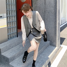 主推现货-2025年秋季新款气质时尚显瘦马甲衬衣三件套，女装套装/套裙，霓裳依族