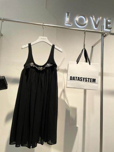 欧洲货～吊带背心裙，女装背心吊带，LOVELS