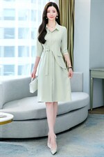 现货2022年夏装新款设计感收腰气质女神支持连衣裙，女装连衣裙，凝聚力