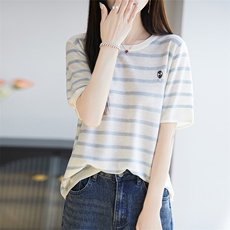 蓝色条纹