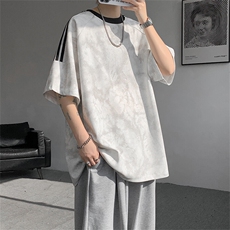 白色