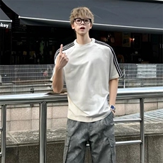 抖音得物品质二开240克宽松纯棉美式潮牌印花三条杠中性风短袖T恤，男装T恤，电商A486-1