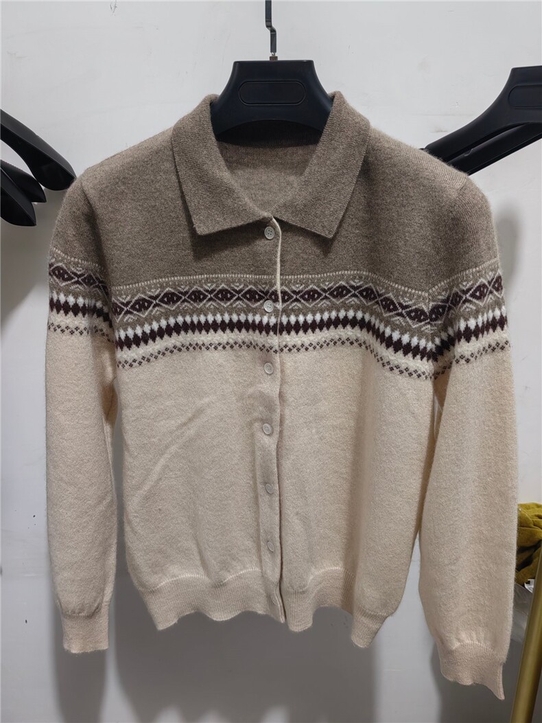 2025年秋季时尚百搭甜简约休闲，女装羊毛衫，旭友羊绒