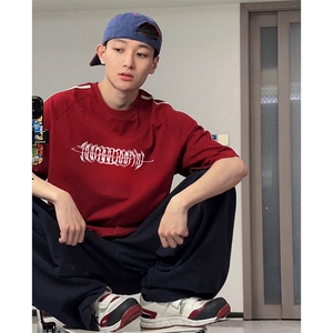 抖音得物高品质二开240克宽松纯棉美式潮牌三条杠织带短袖T恤图片