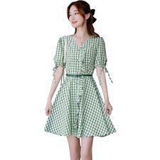 v领连衣裙女夏装2021年新款时尚收腰显瘦气质减龄中长格子裙，女装连衣裙，寒都衣屋