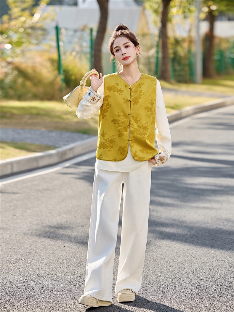 现货！2026春装新款新中式复古两面穿提花马甲上衣两件套,女装套装/套裙,涵墨