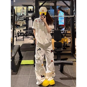美式毛巾绣小狗工装牛仔裤女高街设计感直筒宽松阔腿裤L30200-P58