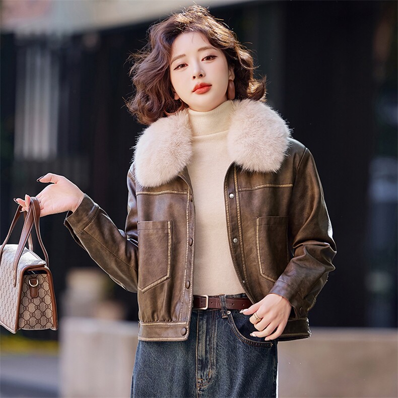 复古机车款加绒皮衣短外套女2024冬季新款高级感美拉德色毛领棉服,女装皮衣,简古