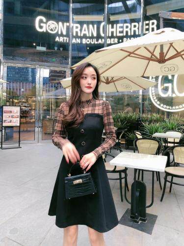 【现货】格子连衣裙，女装连衣裙，艾丹迪蔓