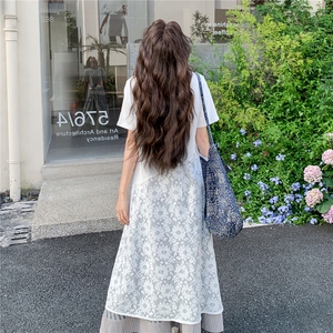 白色拼接假两件连衣裙女2025年夏季新款时尚独特绝美减龄显瘦裙子图片