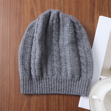 灰色