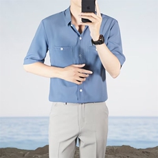 浅蓝色