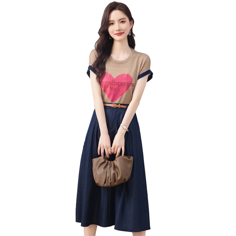 2023年夏季新款女时尚休闲气质小清新针织印花爱心上衣+半身裙,女装套装/套裙,奋斗女王