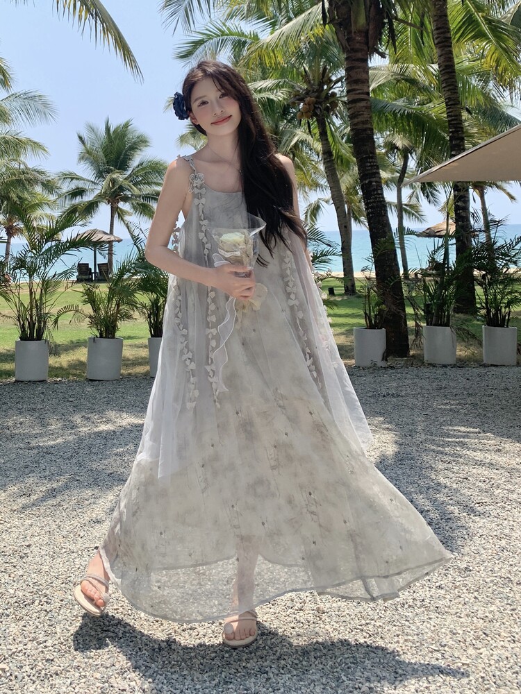 法式温柔风网纱拼接吊带连衣裙女夏季2025年新款超好看蝴蝶结长裙,女装连衣裙,浙宝203