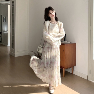 26春新款现-浪漫蕾丝拼接千金碎花半身裙两件套2618-P200K328图片