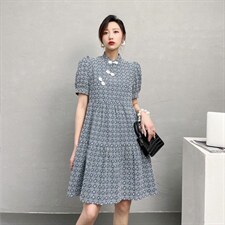 2022新款水洗牛仔镂空刺绣韩版风连衣裙，，女装连衣裙，序儿