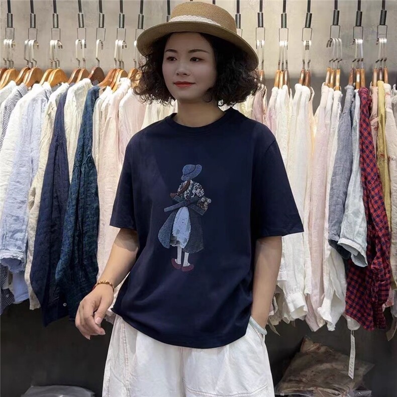 竹节棉背影女孩T恤百搭简约短袖,女装T恤,湘姗