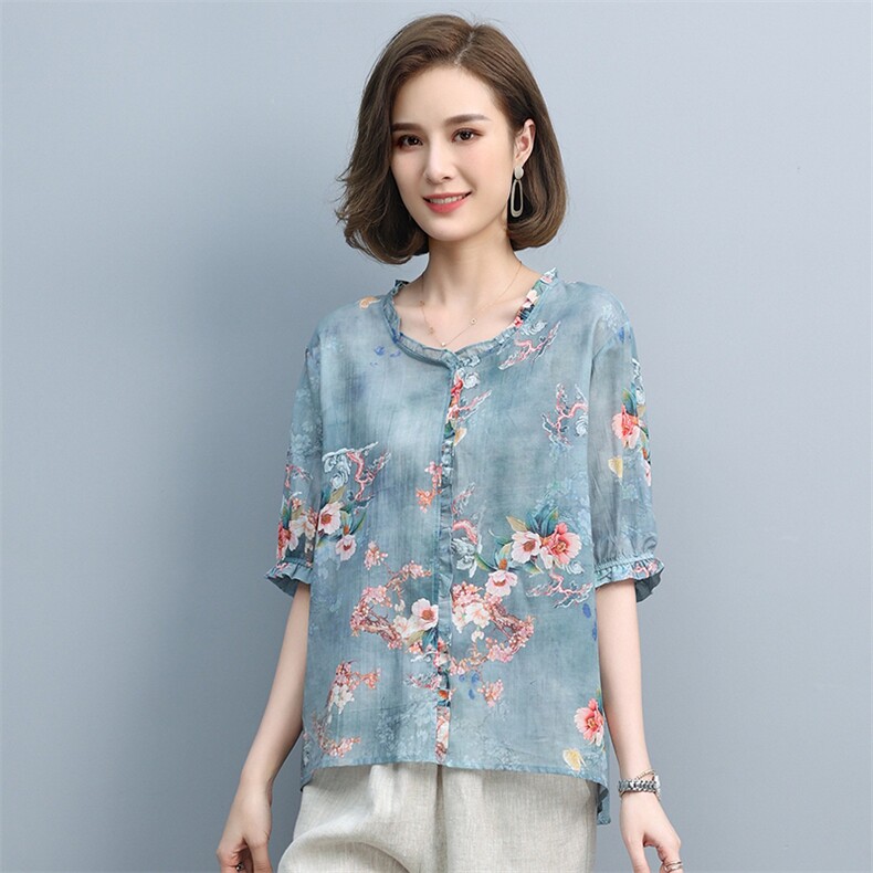 2021夏季新款时尚气质花边领宽松休闲舒适花色上衣,女装T恤,悦见她