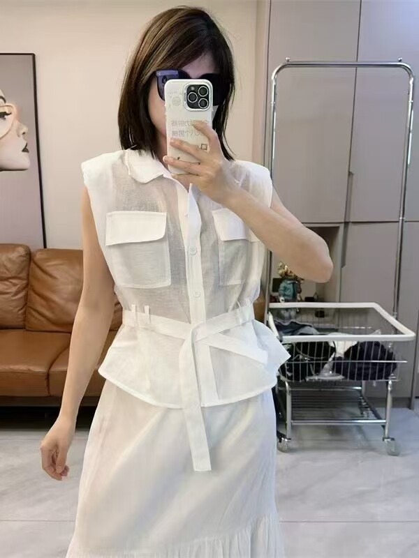 2025时尚百搭简约无袖翻领衬衣，女装衬衫，翩雅女装供货