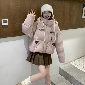 甜美粉色短款连帽羽绒服外套女入冬2025新款设计轻薄白鸭绒面包服图片