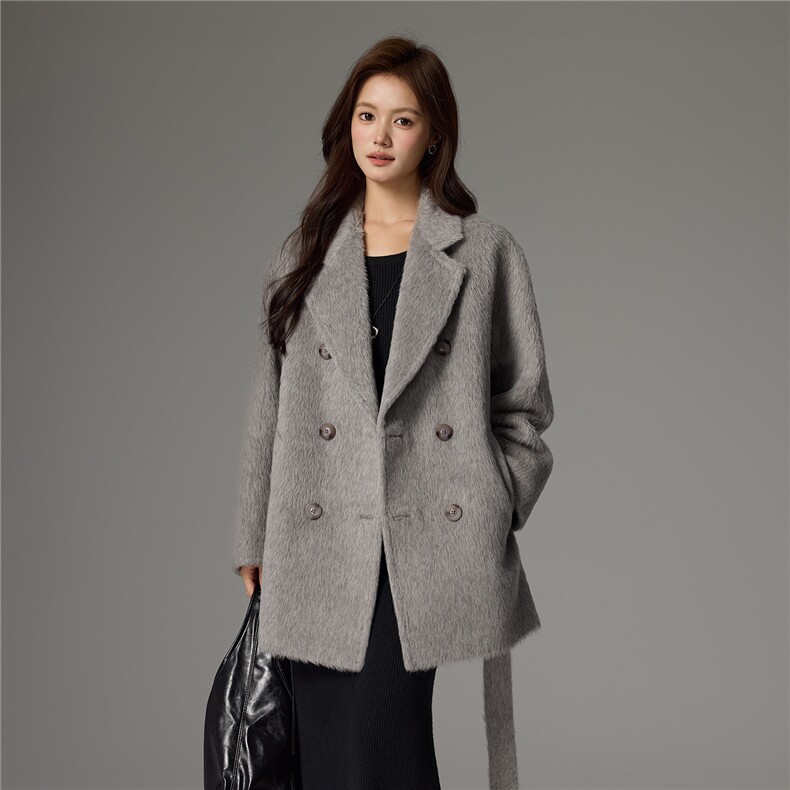 2025舒适百搭简约翻领长袖四扣大衣，女装双面呢大衣，荣图大衣