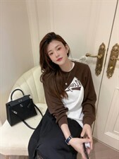 含羊毛两件套，其它，唇蔻