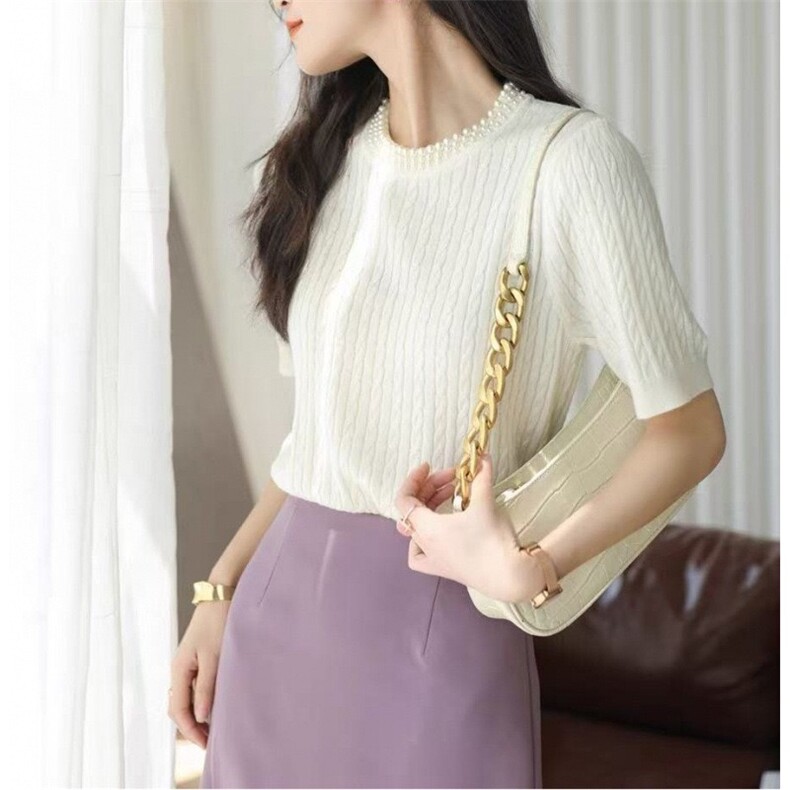 2025年秋季不连帽短袖圆领纯色钉珠扭花圆领短袖时尚百搭，女装T恤，圣旺供货