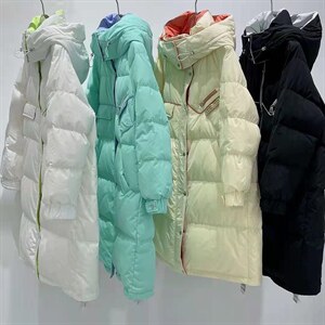 珍珠款羽绒服,女装羽绒服,MAN YU 蔓羽