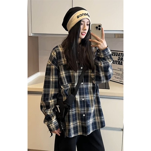 特批P30无差价2025春港风格子翻领长袖衬衫男女中性复古衬衣C5450图片