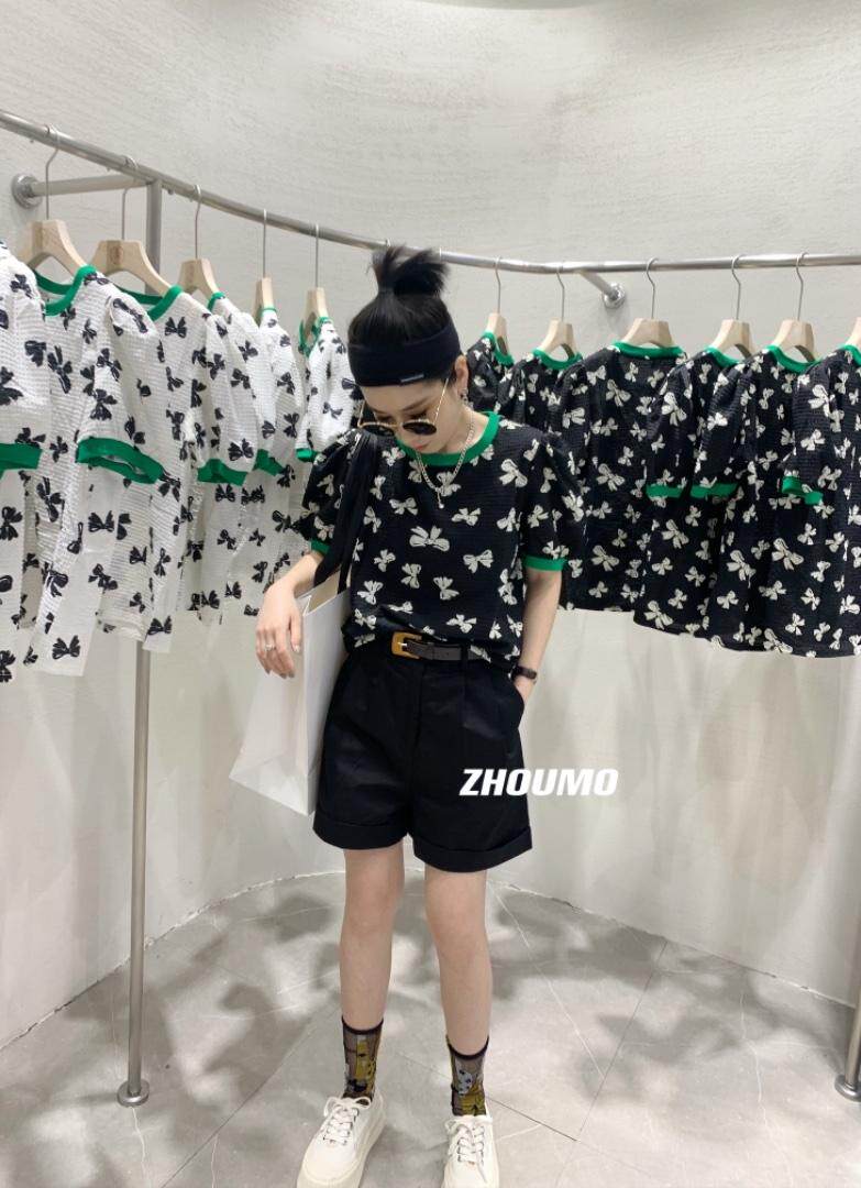 夏季新款蝴蝶小衫，女装，周末