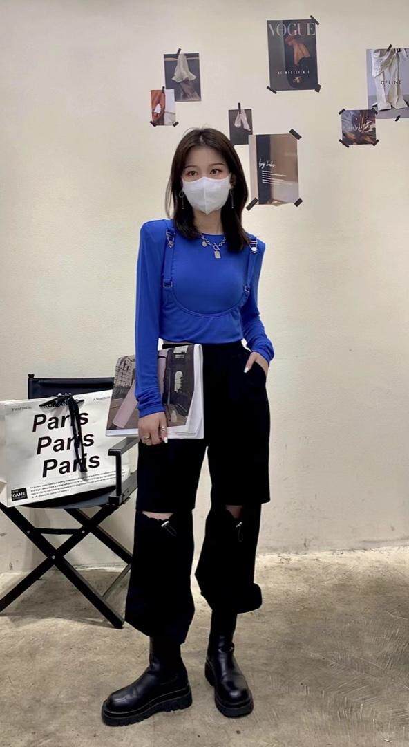 背带垫肩打底，其它，Queena PHoebe