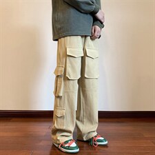卡其色