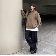 卡其色