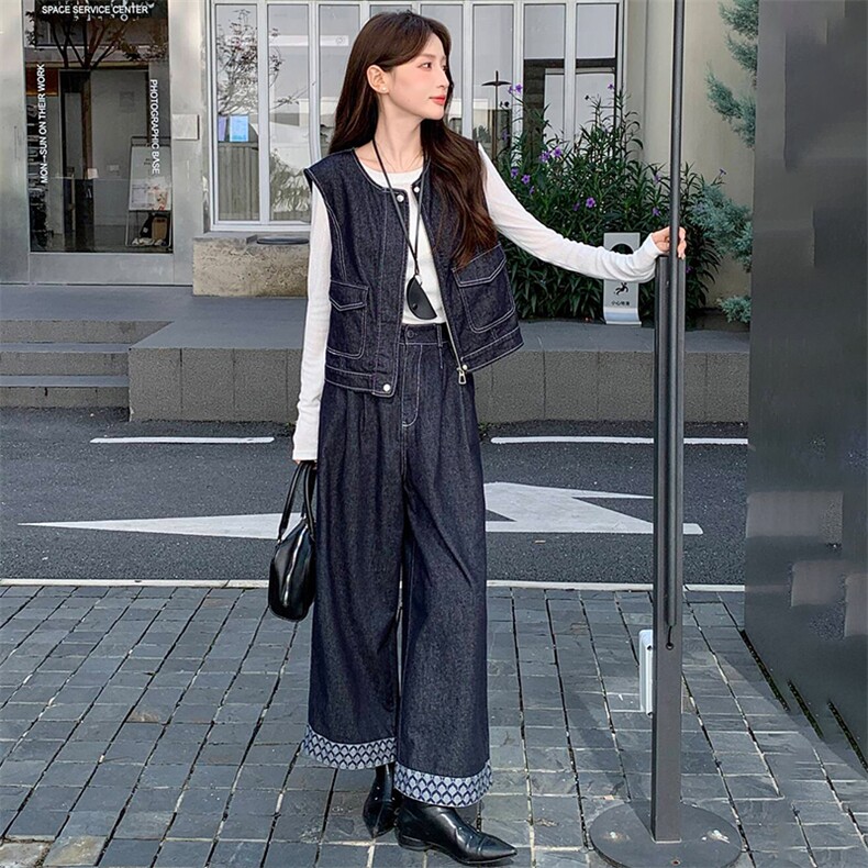 2025年秋季新款时尚潮流牛仔配色两件套裤，女装套装/套裙，超帛