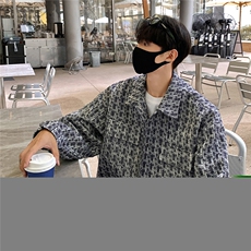 藏青色