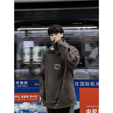 灰色