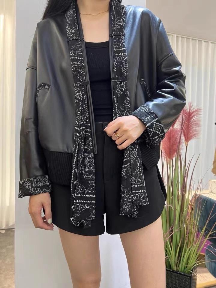 2022新款立领碎花丝巾PU皮外套,女装其它,L·H·X