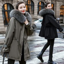 棉衣/棉服2021新款冬仿羊羔毛中长款工装带帽派克服女外套配毛领，女装派克服，瑶迪依秀