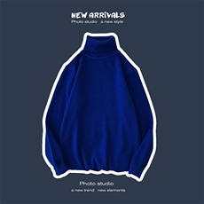 宝蓝色