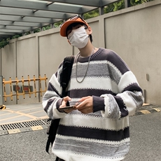 灰色
