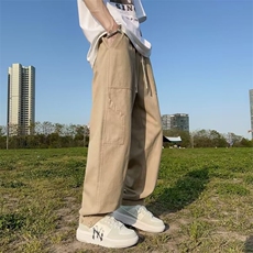 卡其色