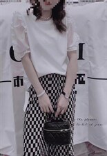 【现货】夏季新款 泡泡袖T恤,女装T恤,出色依屋