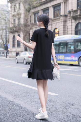 现货供应，女装，伊艺不舍