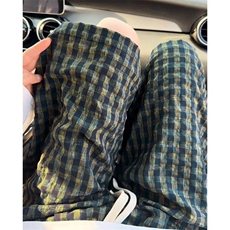 藏蓝色