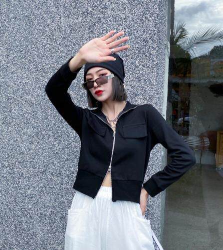 2121秋季新款现货拉链卫衣，女装卫衣/绒衫，琼卿格