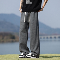深灰色
