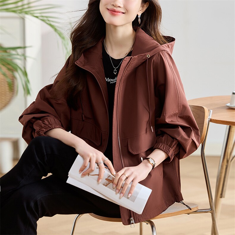 红女士短外套2025新款春秋季上衣小个子高级感宽松夹克风衣,女装短外套,丽影随形