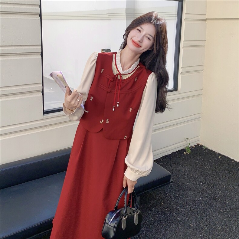 俏皮活泼假两件撞色拼接红色连衣裙女春秋2025新款显瘦巨好看裙子,女装连衣裙,2C098
